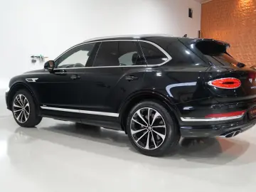 Bentayga   Azure V8   VOLL