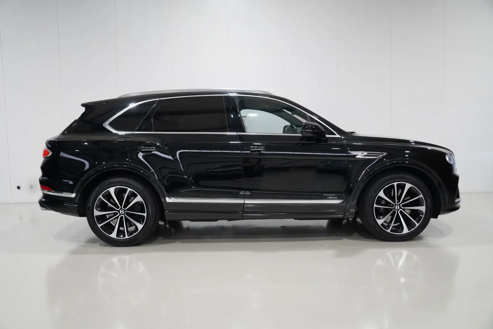 Bentayga   Azure V8   VOLL