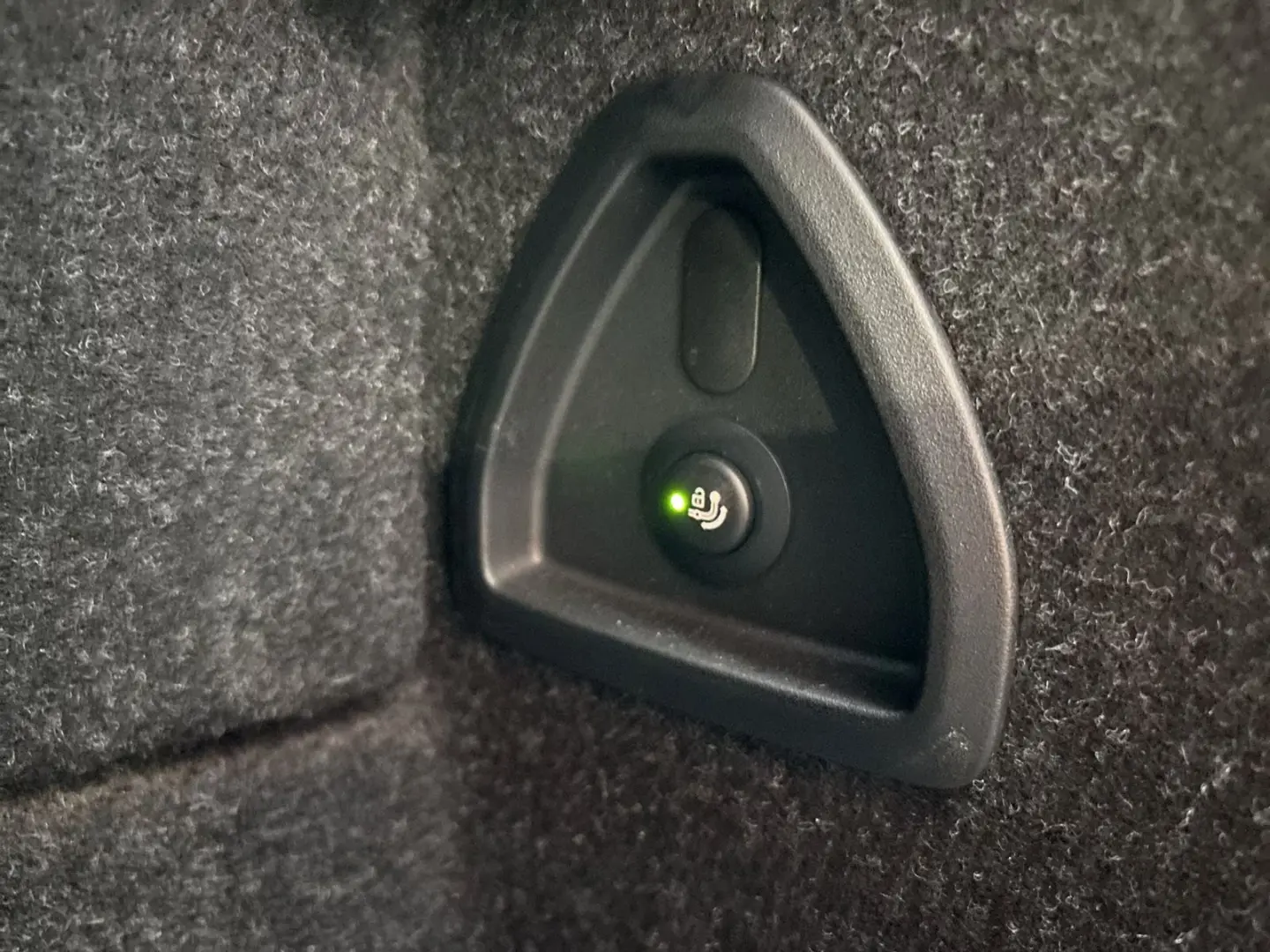 BMW 520 i Limuzina M-Sport Pro AHK 20