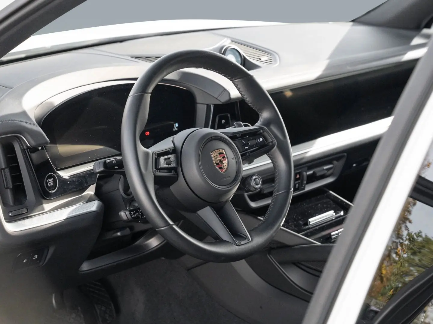 Cayenne E-Hybrid Matrix Massage SoftClose PassDisplay InnoDr