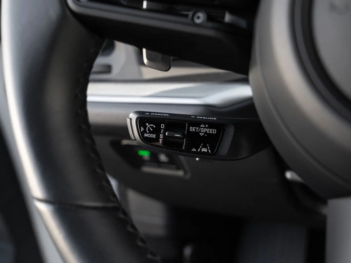 Cayenne E-Hybrid Matrix Massage SoftClose PassDisplay InnoDr