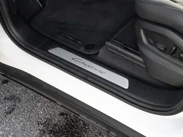 Cayenne E-Hybrid Matrix Massage SoftClose PassDisplay InnoDr