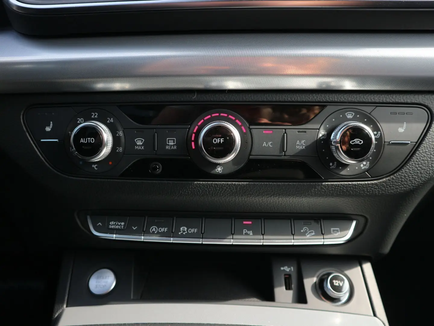 Q5 40 TDI quattro sport B&O CARPLAY NAVI SHZ