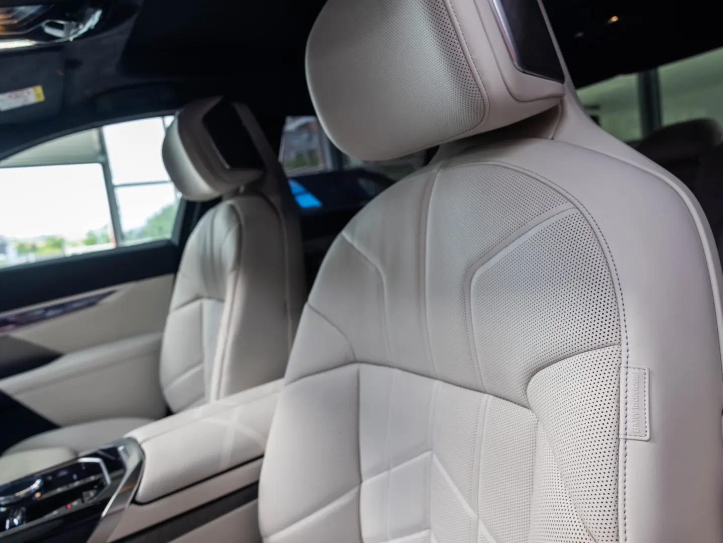 BMW 740d M-Sport&Individual