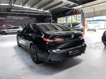 BMW 740d M-Sport&Individual