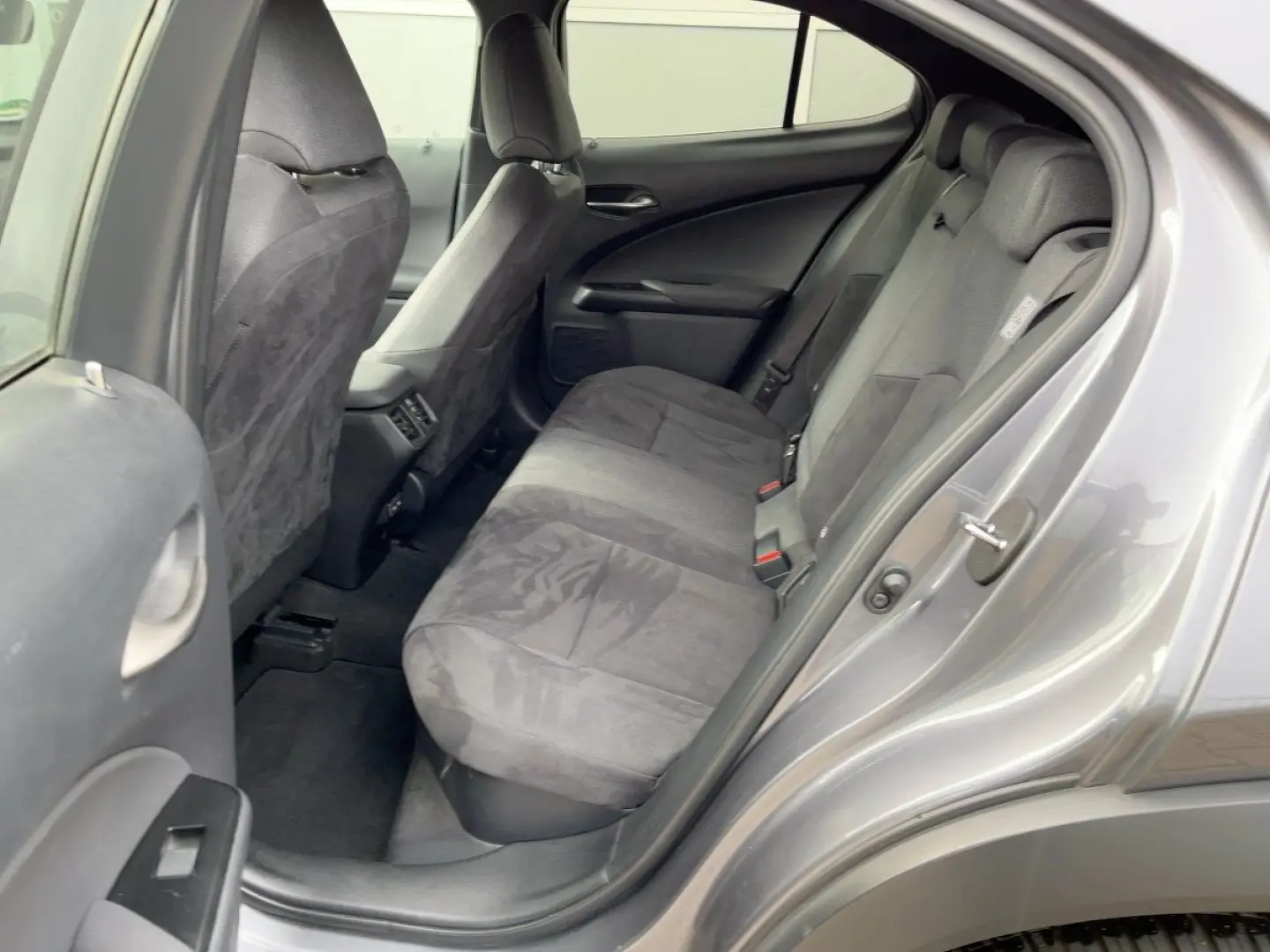 UX 250h Style Edition ACC KAM DAB SHZ LED