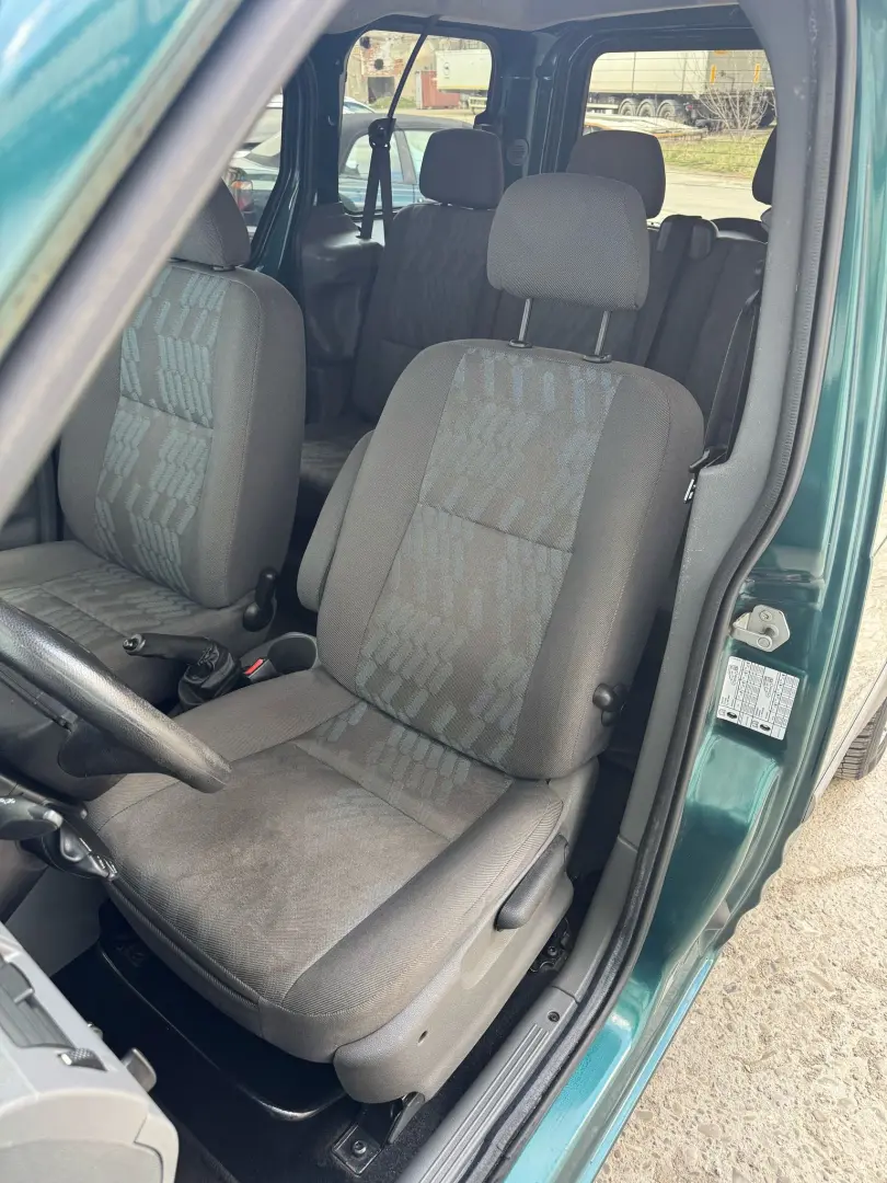 Ford Tourneo Connect -  2006