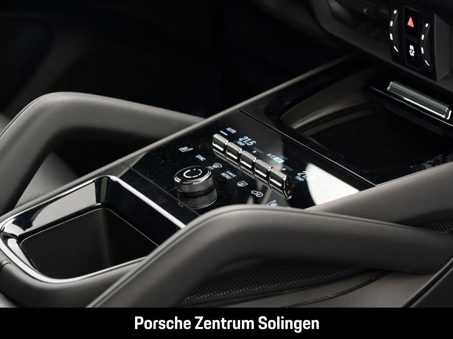 Cayenne E-Hybrid BOSE PASM PANO