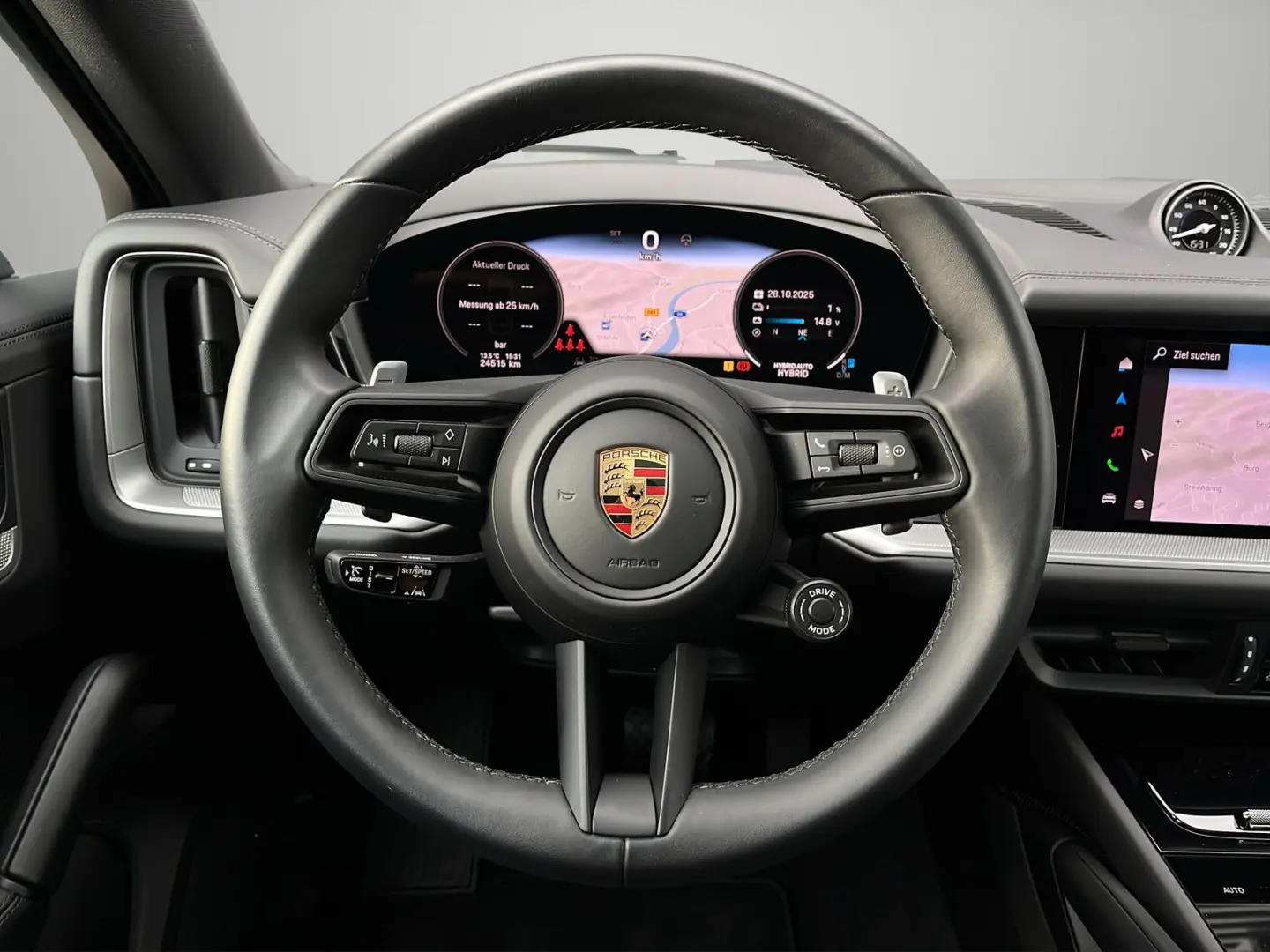 Cayenne E-Hybrid Coupe   Sportabgasanlage   BOSE