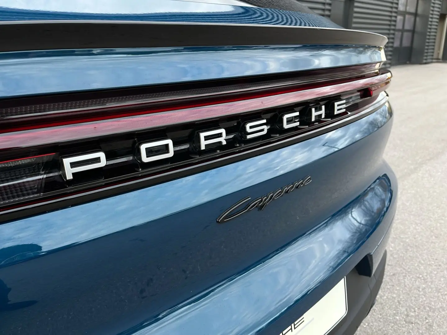 Cayenne E-Hybrid Coupe   Sportabgasanlage   BOSE