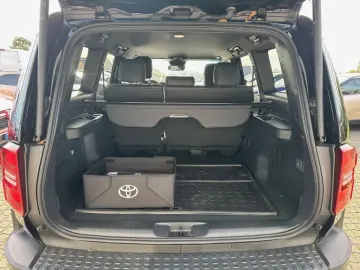 Land Cruiser 2.8 D-4D Automatik Executive