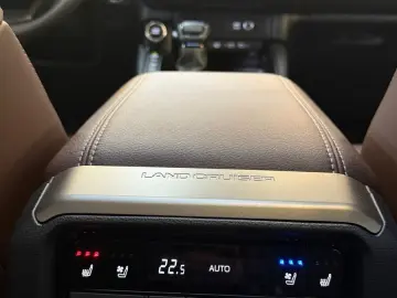 LC 250 - TEC EDITION-7-SEATS-PANORAMA-HEADUP-JBL