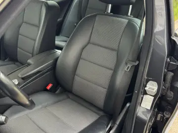 Mercedes-Benz C220 - 2009