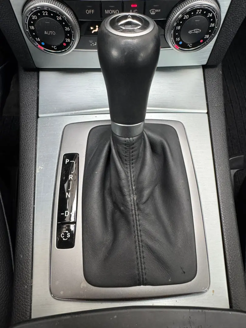 Mercedes-Benz C220 - 2009