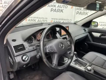 Mercedes-Benz C220 - 2009