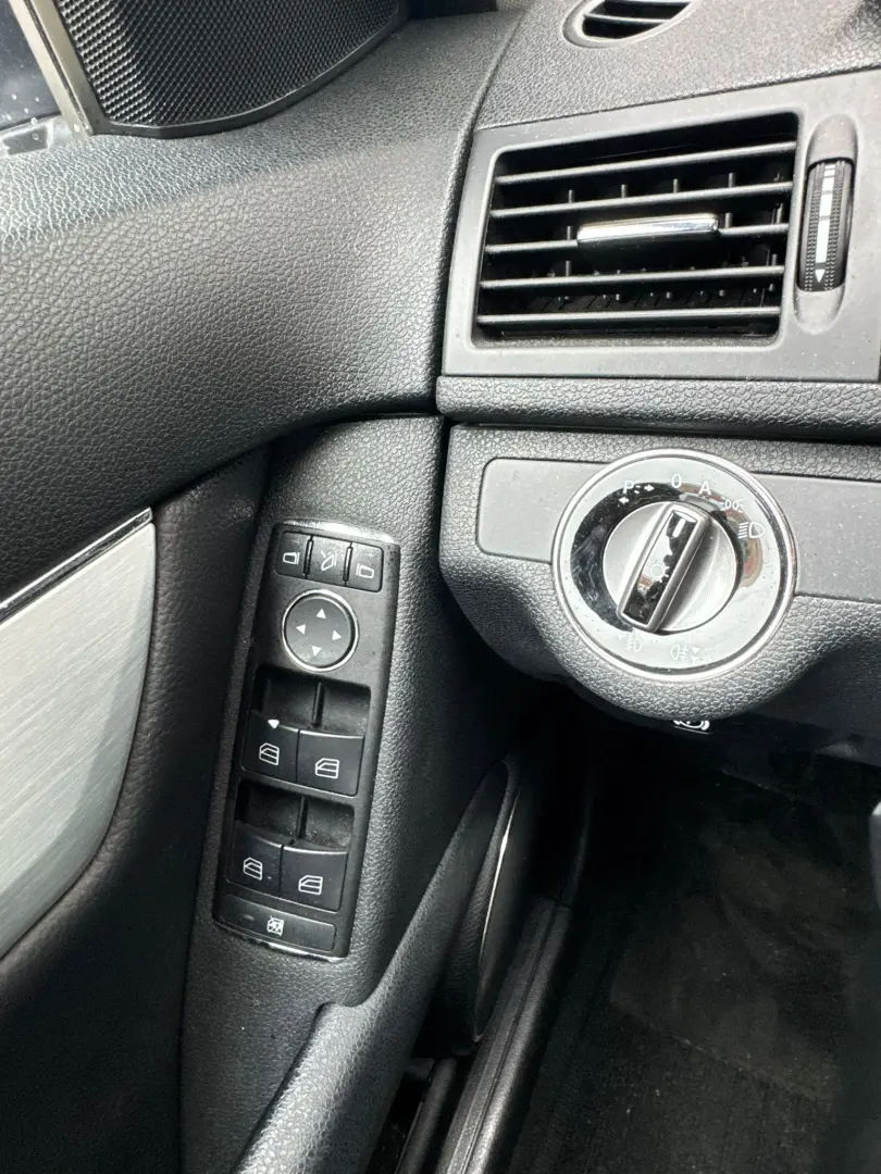 Mercedes-Benz C220 - 2009