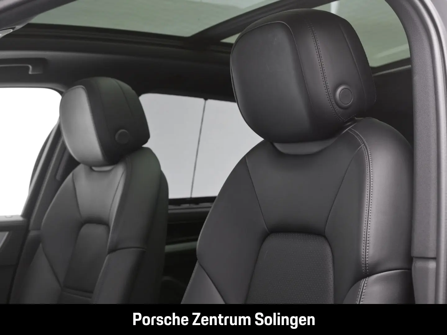 Cayenne E-Hybrid HD Surround BOSE