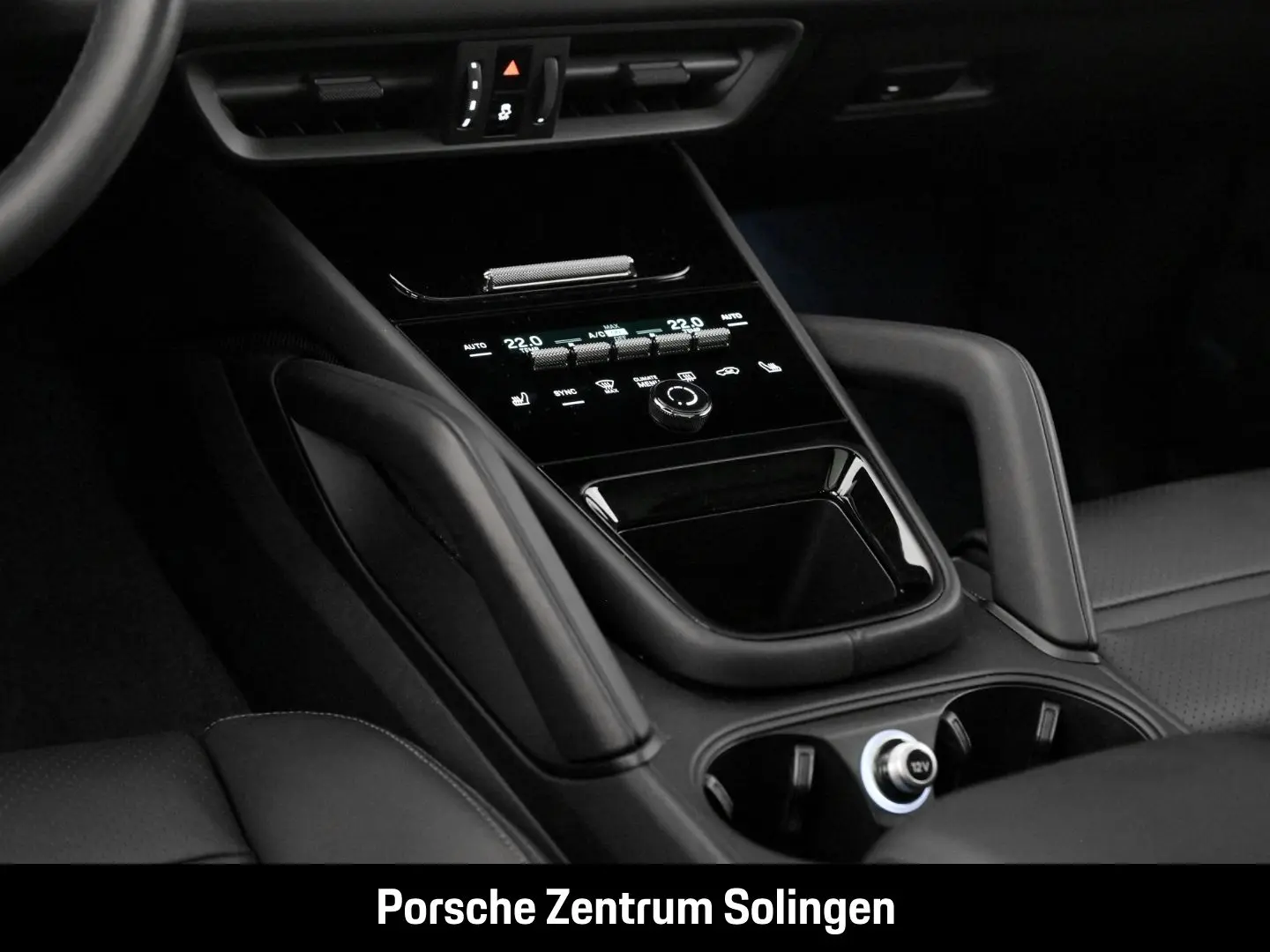 Cayenne E-Hybrid HD Surround BOSE