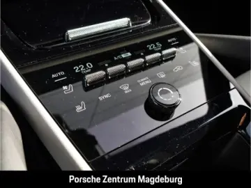 Cayenne E-Hybrid SoftClo Massage Ventilat PassDispl Matrix