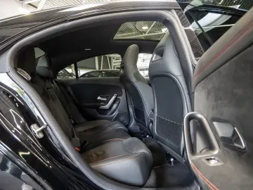 CLA 220 d Coupé AMG Sport Advanced Plus Standhz.