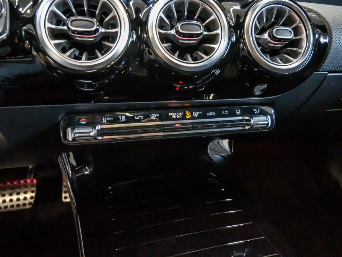 CLA 220 d Coupé AMG Sport Advanced Plus Standhz.