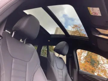 X4 M40 i M-Sport StandHZG AHK Panodach Navi Lede