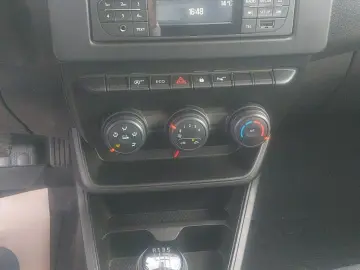 RENAULT EXPRESS CONFORT BLUE DCI 75