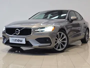 VOLVO S60 2.0 T6 306CP Momentum AT8 AWD