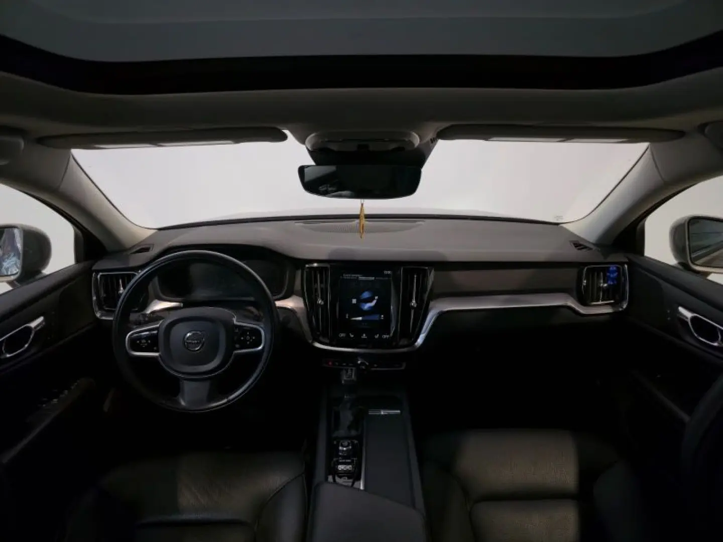 VOLVO S60 2.0 T6 306CP Momentum AT8 AWD