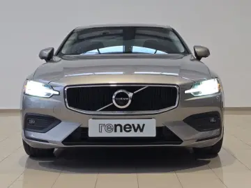 VOLVO S60 2.0 T6 306CP Momentum AT8 AWD