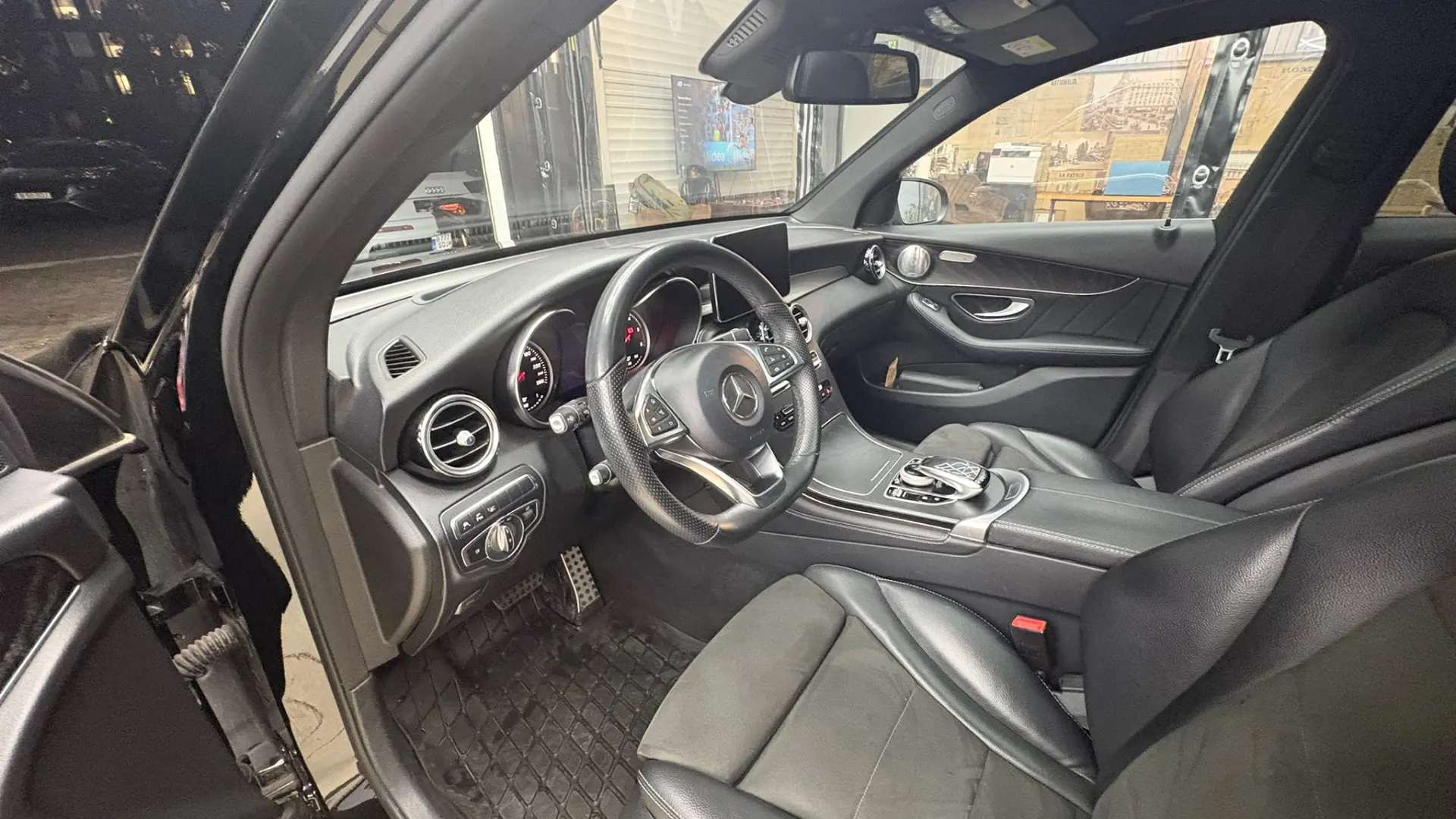 Mercedes-Benz GLC 250 d 4Matic 9G-TRONIC AMG Line