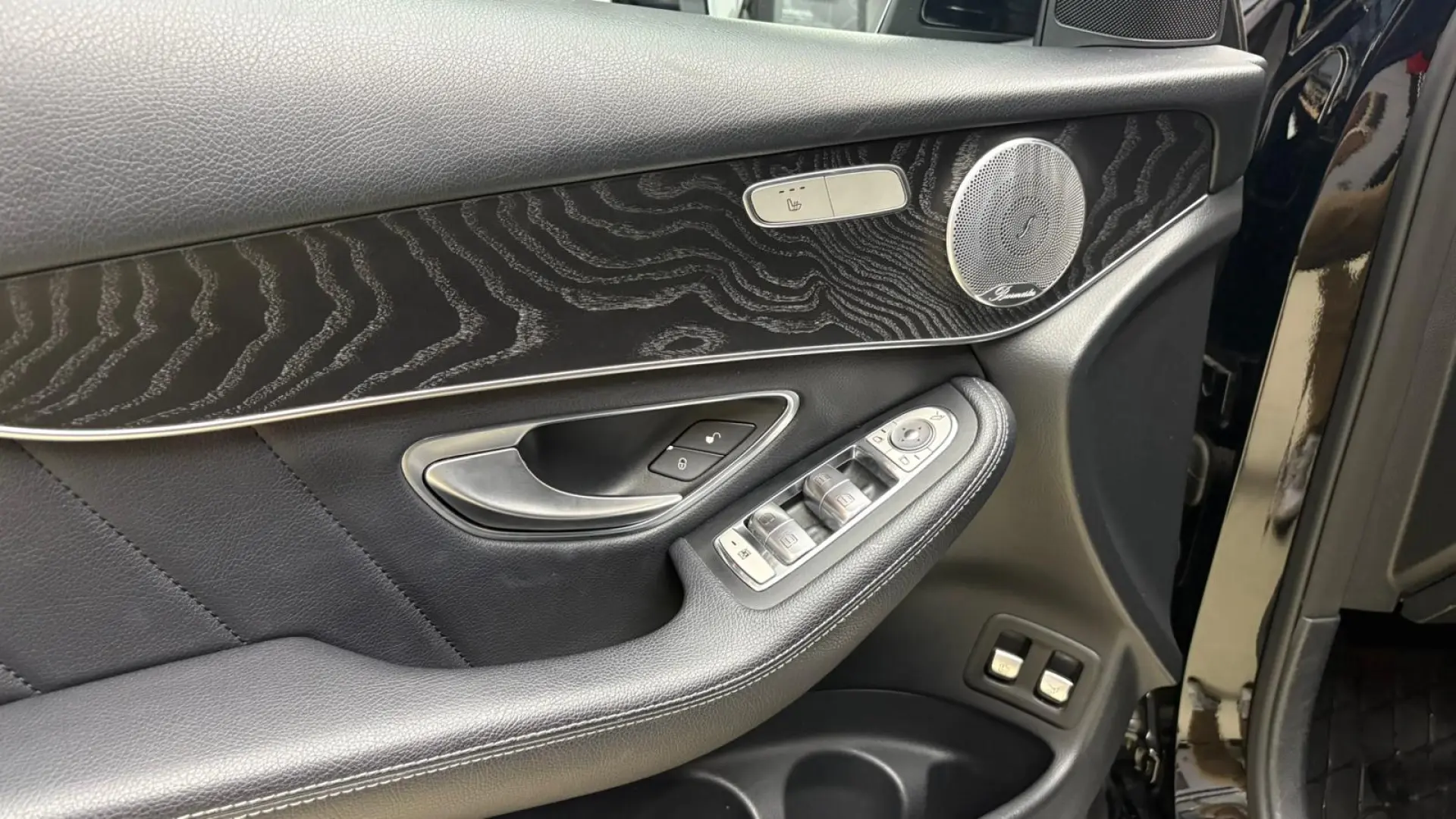 Mercedes-Benz GLC 250 d 4Matic 9G-TRONIC AMG Line