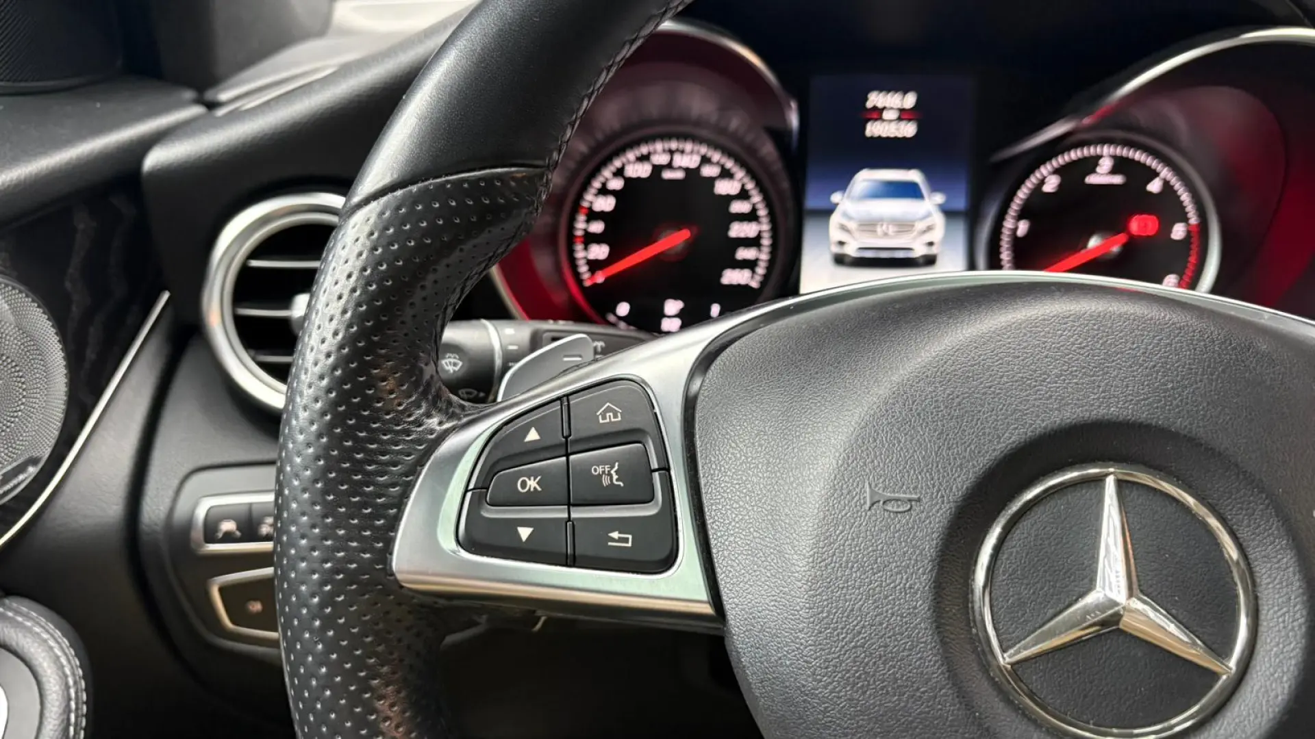 Mercedes-Benz GLC 250 d 4Matic 9G-TRONIC AMG Line