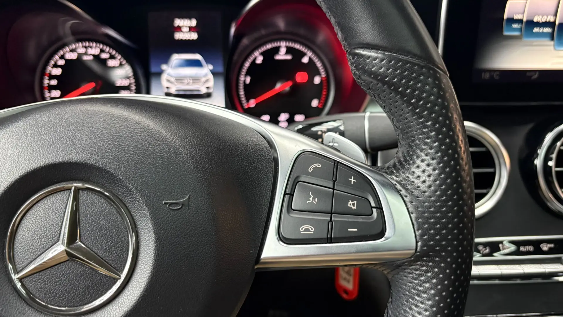 Mercedes-Benz GLC 250 d 4Matic 9G-TRONIC AMG Line