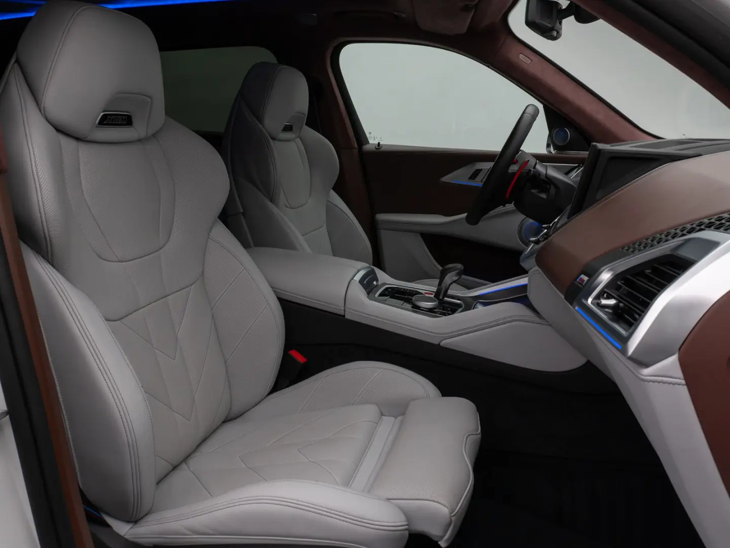 XM Individual M Sitze DAB B&W Massage SoftClose