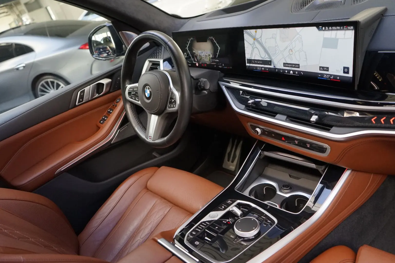 X5 30xd M Sport Individual 3xTV Pano SKY Bowers