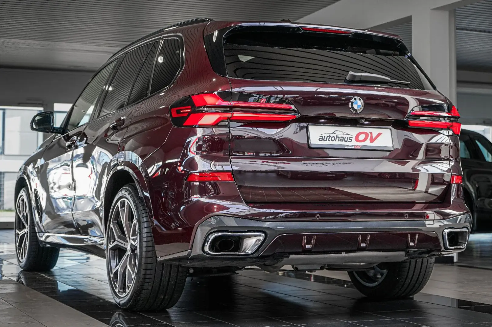 X5 30xd M Sport Individual 3xTV Pano SKY Bowers