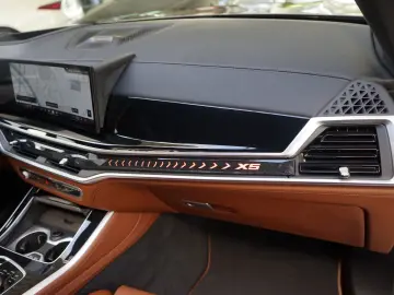 X5 30xd M Sport Individual 3xTV Pano SKY Bowers