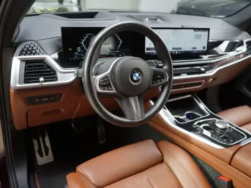 X5 30xd M Sport Individual 3xTV Pano SKY Bowers