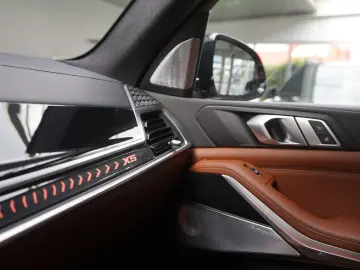 X5 30xd M Sport Individual 3xTV Pano SKY Bowers