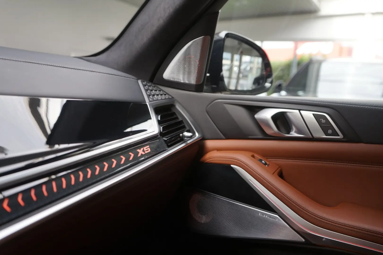 X5 30xd M Sport Individual 3xTV Pano SKY Bowers