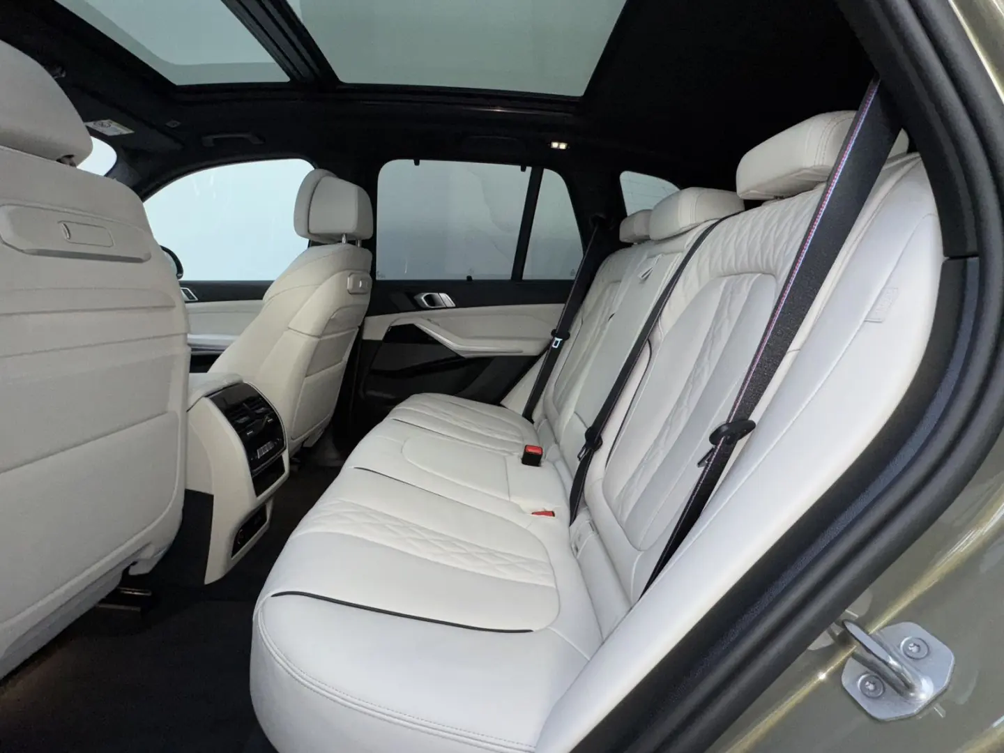 X5 xDr30d M Sport Pro Individual Sky 22'' UPE131