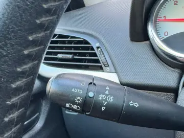 Peugeot 207 Sw – 1.6 diesel