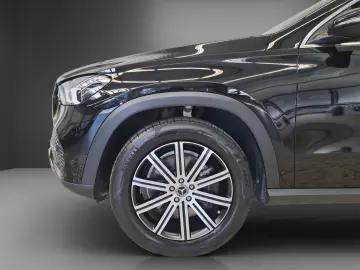 GLE 300 d 4M Coupé Pano Multibeam Burmester 20