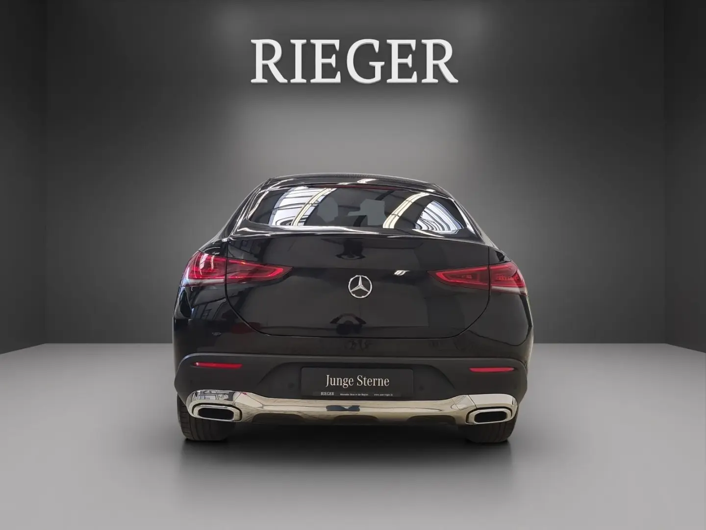 GLE 300 d 4M Coupé Pano Multibeam Burmester 20