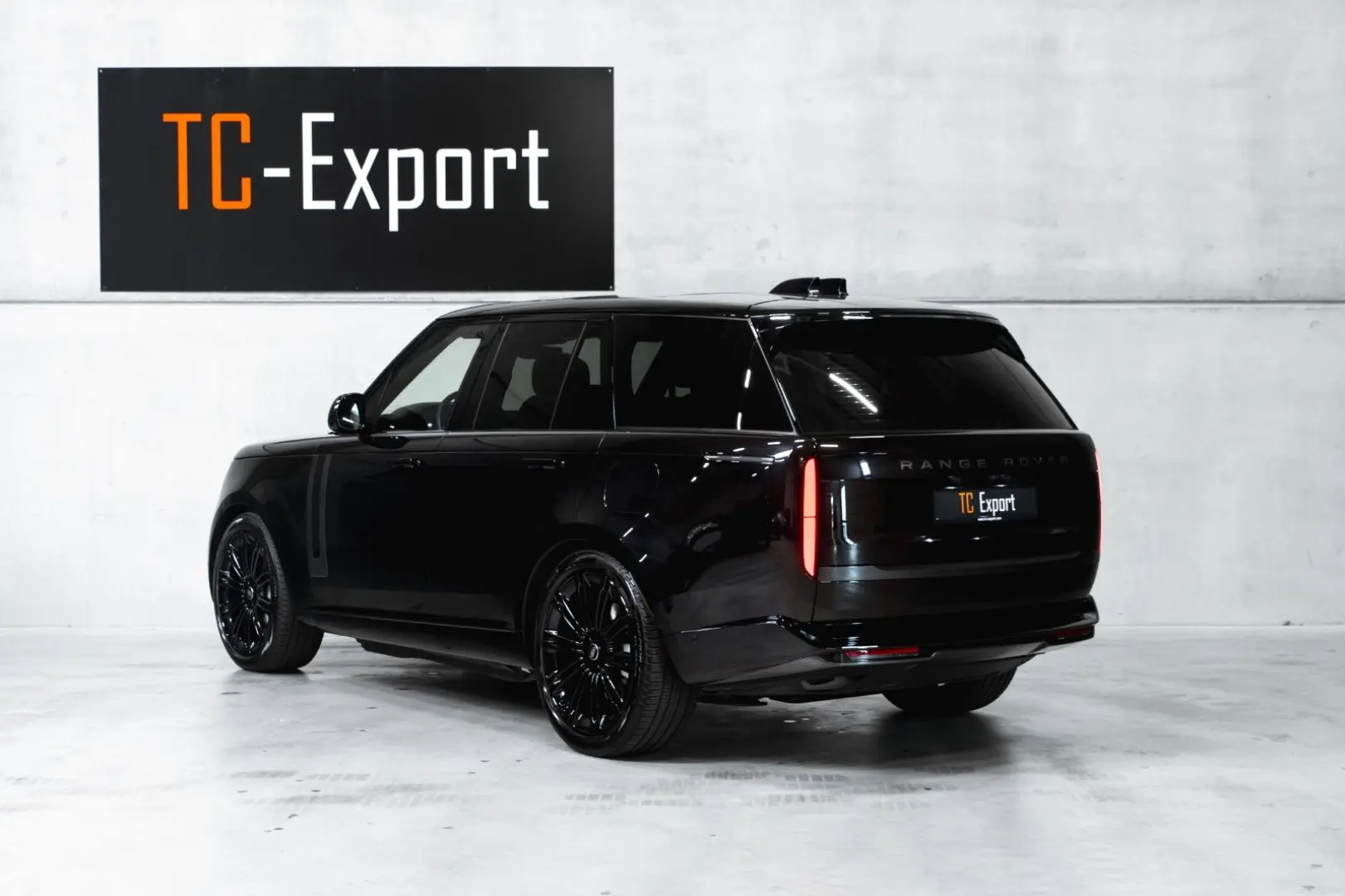 Range Rover P460e SE 24MY