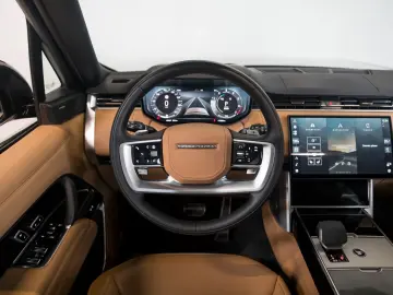 Range Rover P460e SE 24MY