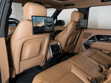 Range Rover P460e SE 24MY