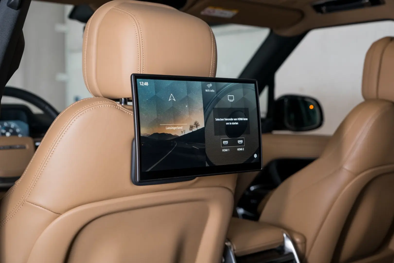 Range Rover P460e SE 24MY