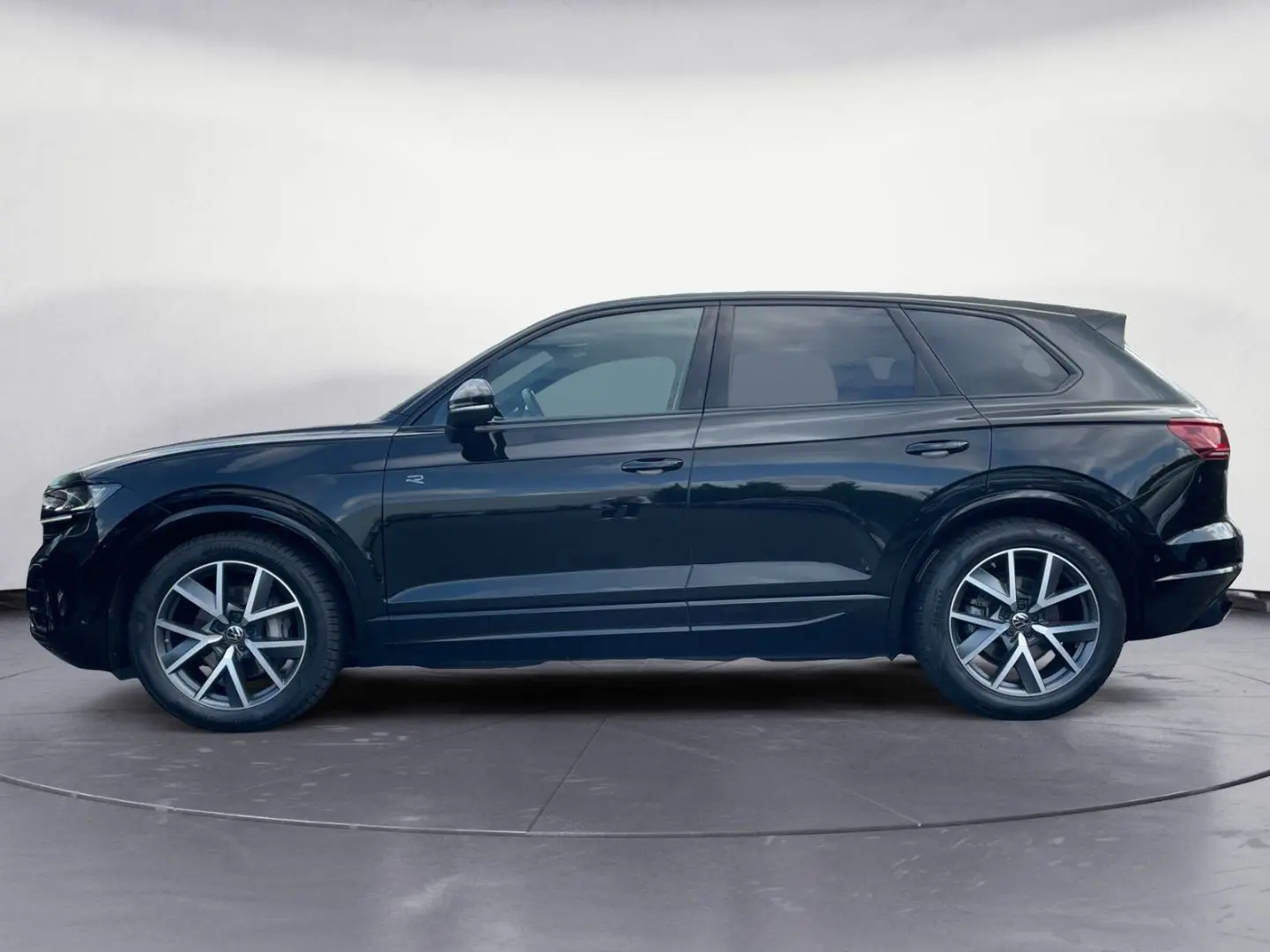 Volkswagen Touareg R-Line 3.0 TDI 4Motion MATRIX NAVI 360